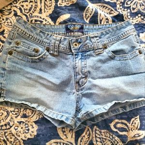 Low rise shorts (size 9)
